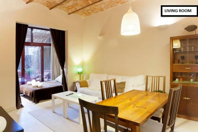 Family Apartment Plaza Espana Barselona Dış mekan fotoğraf