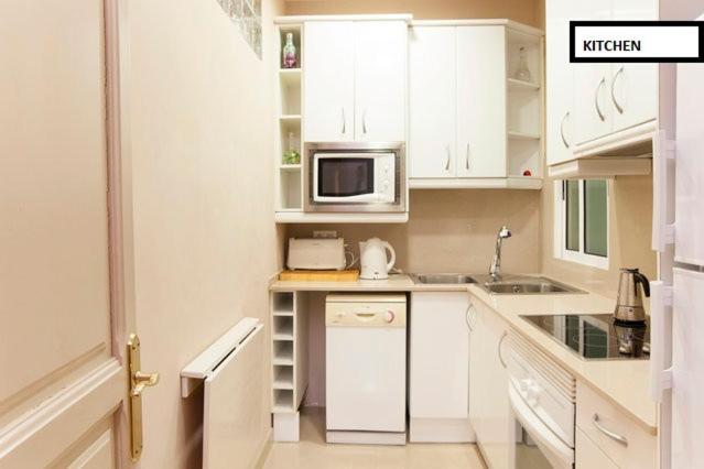 Family Apartment Plaza Espana Barselona Dış mekan fotoğraf